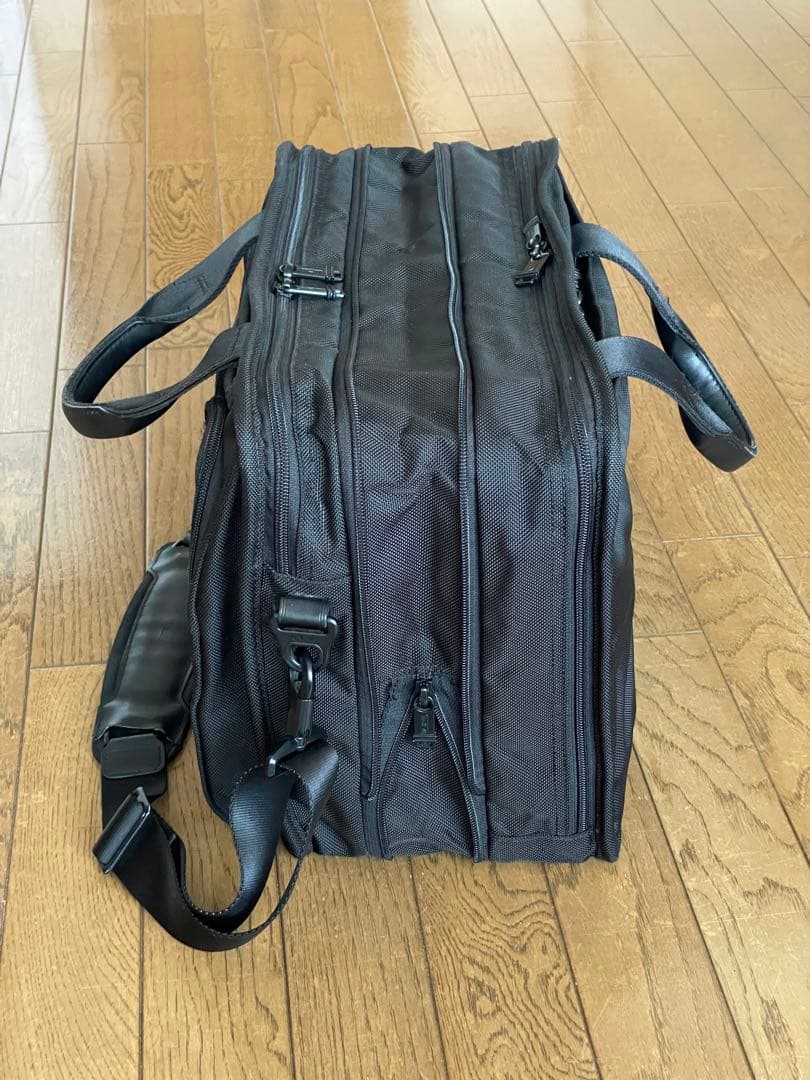 TUMI トゥミ ALPHA 2WAY エクスパンダブル ブリーフケース