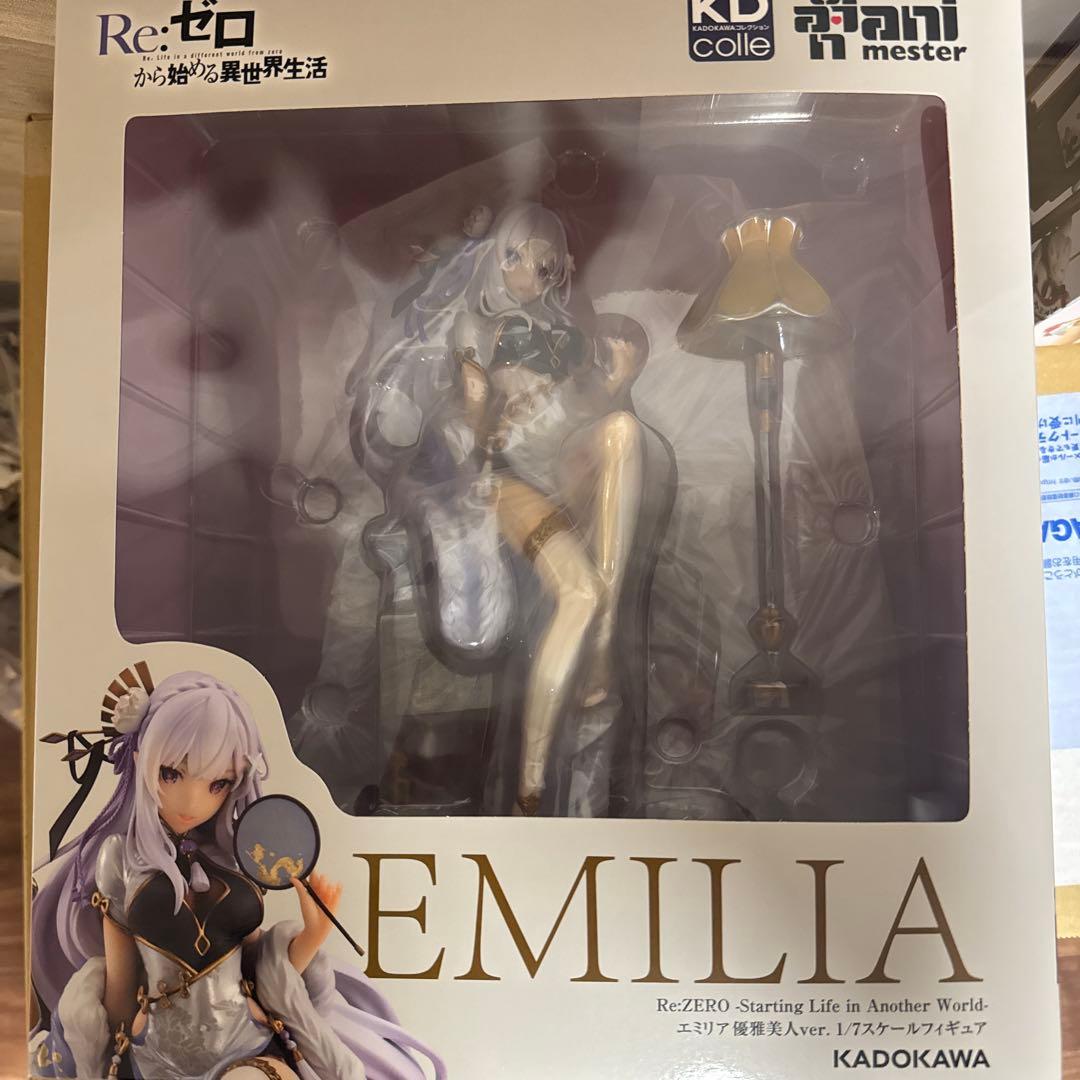 未開封新品　優雅美人　エミリア＆レムセット