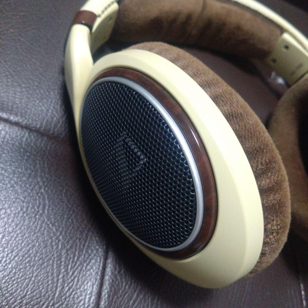 ゼンハイザーヘッドホン HD598 通称:プリン