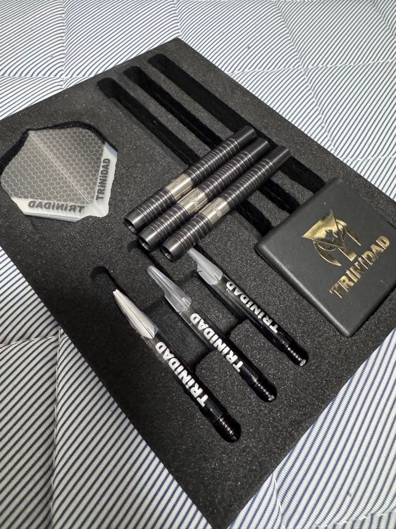 LAZY ダーツ　2BA