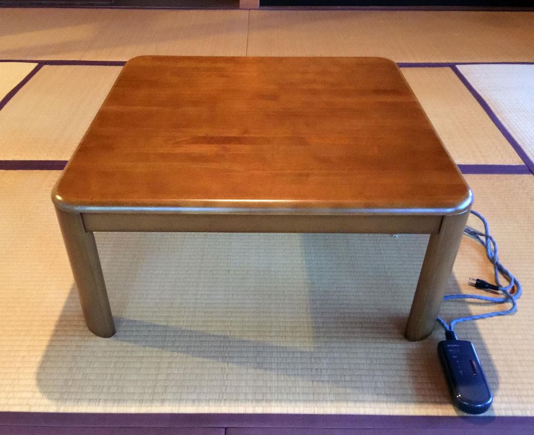 三菱電機 家具調コタツ 天然木ウレタン樹脂塗装 正方形 550W