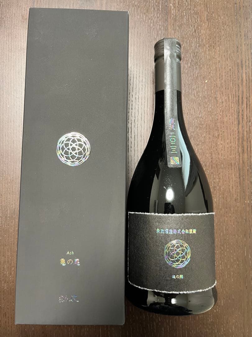 新政　水墨　直汲　アッシュ　日本酒 720ml
