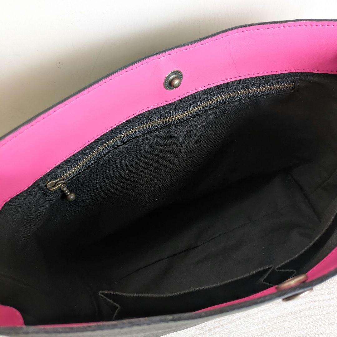 ✩.*˚ Hito ✩°。⋆！がま口二つ折りお財布　ショルダーバック