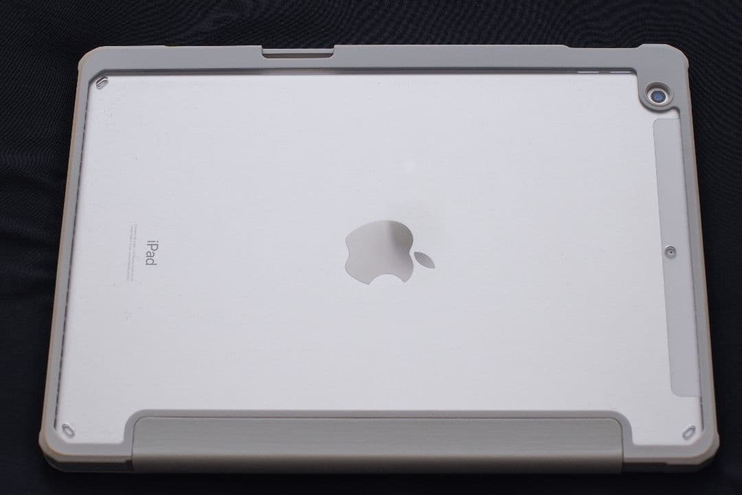 Cellular iPad 第8世代 32GB Silver