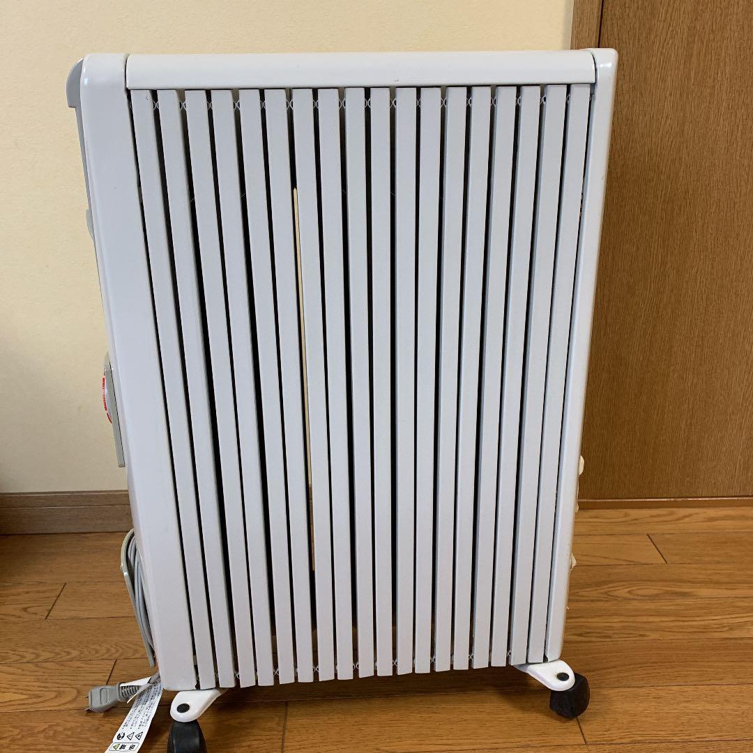 【新品同様】デロンギ オイルヒーター
