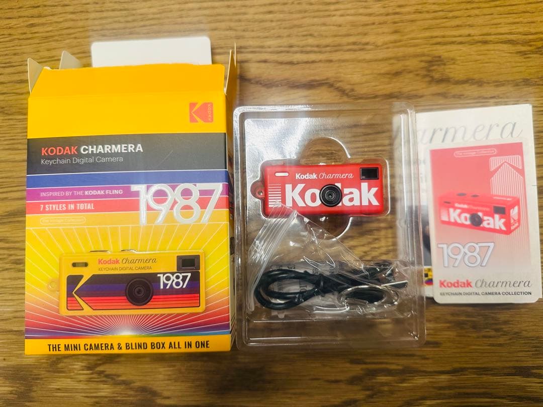 Kodak Charmera キーチェーンデジタルカメラ　レッド　新品