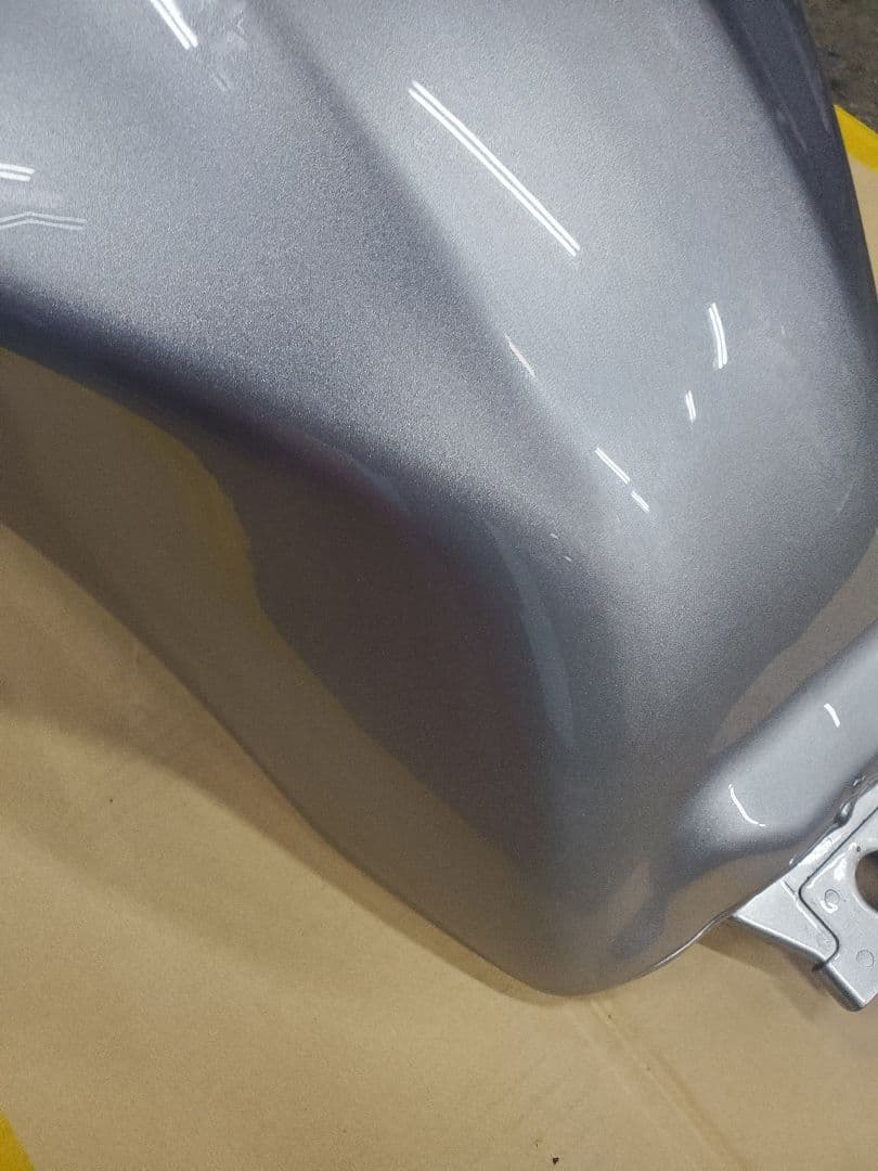 ホンダ CB1100RS用 純正タンク サイドカバー　美品