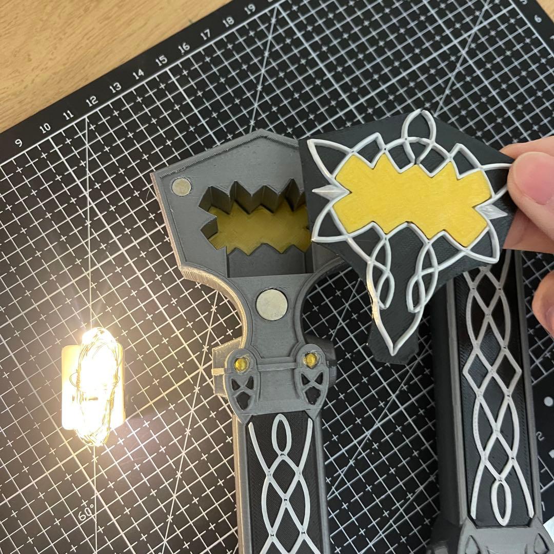 仮面ライダーガヴ　ジープ・ストマック　コスプレ道具　オーダー