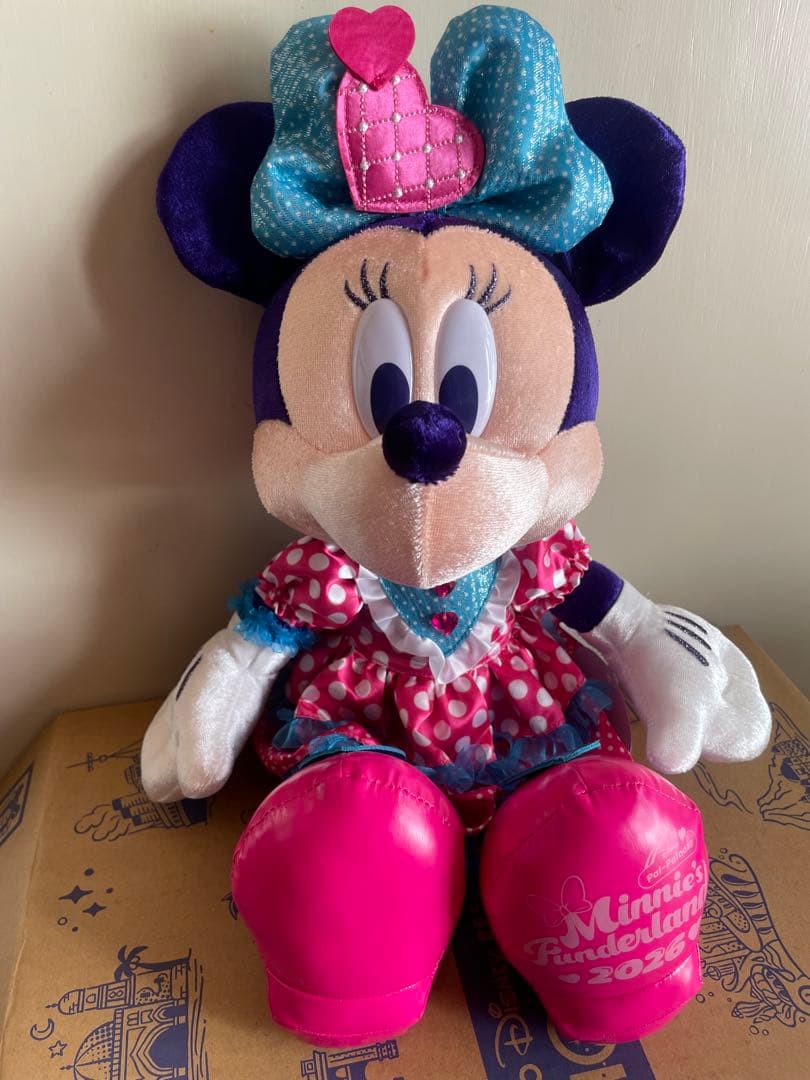 【本日午後発送】ディズニー パルパルーザ 2026ミニー ぬいぐるみ