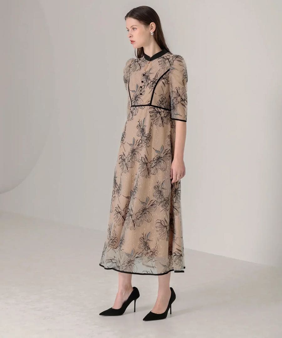 【美品JEJA】パイピングハイネック花柄ラメレースワンピースドレス