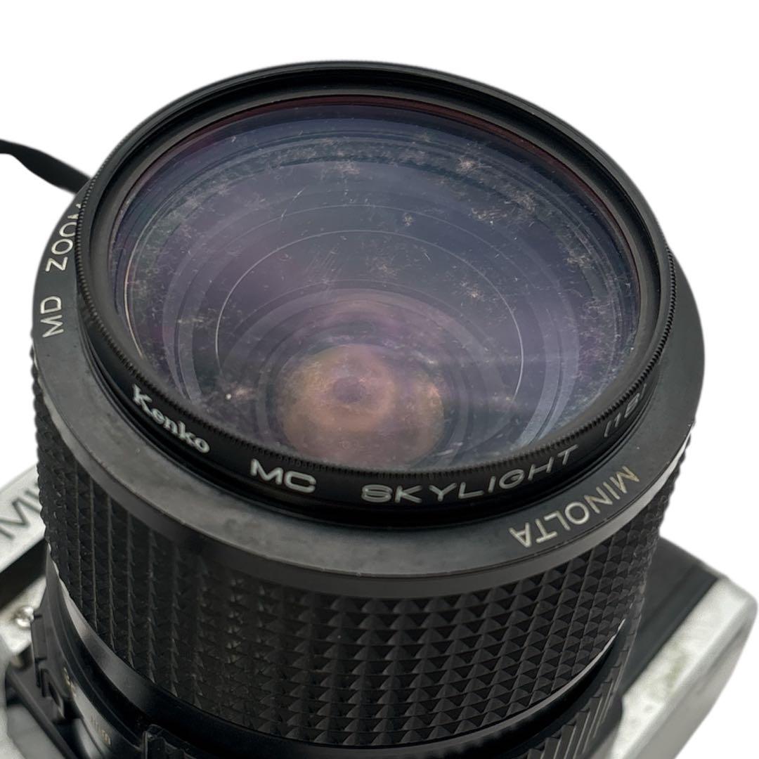 MINOLTA X-700 フィルムカメラ　レンズ付き　全体的に傷や汚れあり