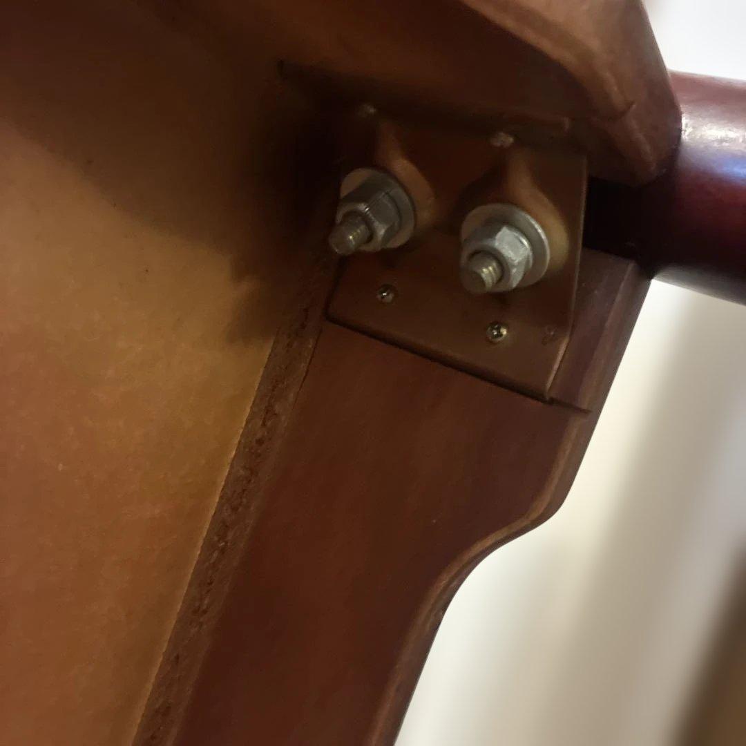 ダイニングテーブル　正方形　（カリモク風）