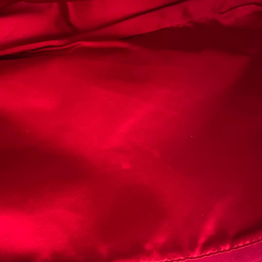 Fendi ピンク スエード ショルダーバッグ　マンマバケット