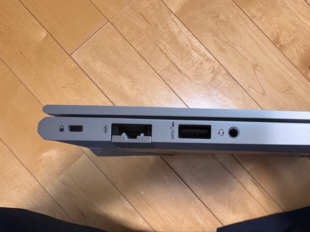 i7-1365U メモリ64GB HP 13.3ノート Win11Pro