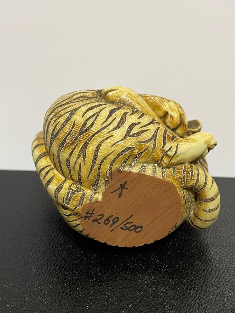 Adam Binder 動物　トラ【500個限定】