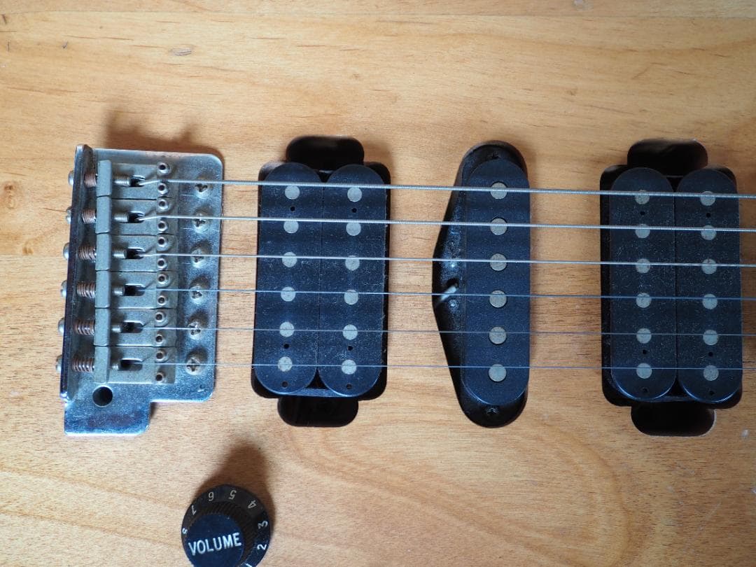 YAMAHA　ヤマハ YGX 121D　 エレキギター　専用袋付き　音は出ました