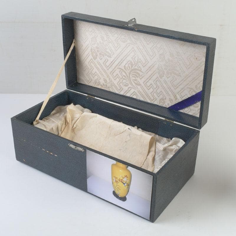 七宝焼　黄釉　花鳥文　花瓶　唐木台・箱付　D　9821