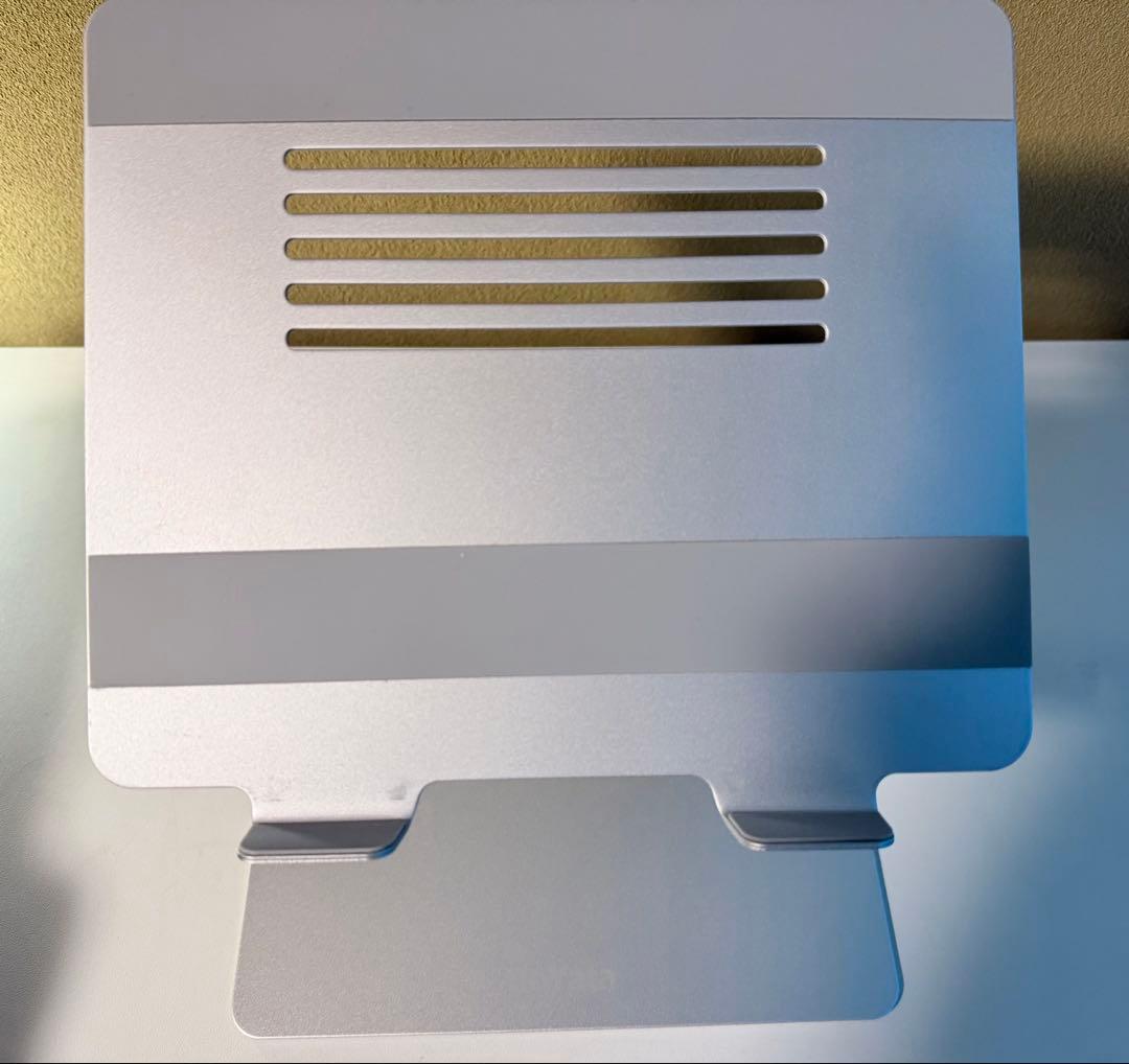 【ほぼ新品】14インチ MacBook Pro M4 Pro ケース＆スタンド付