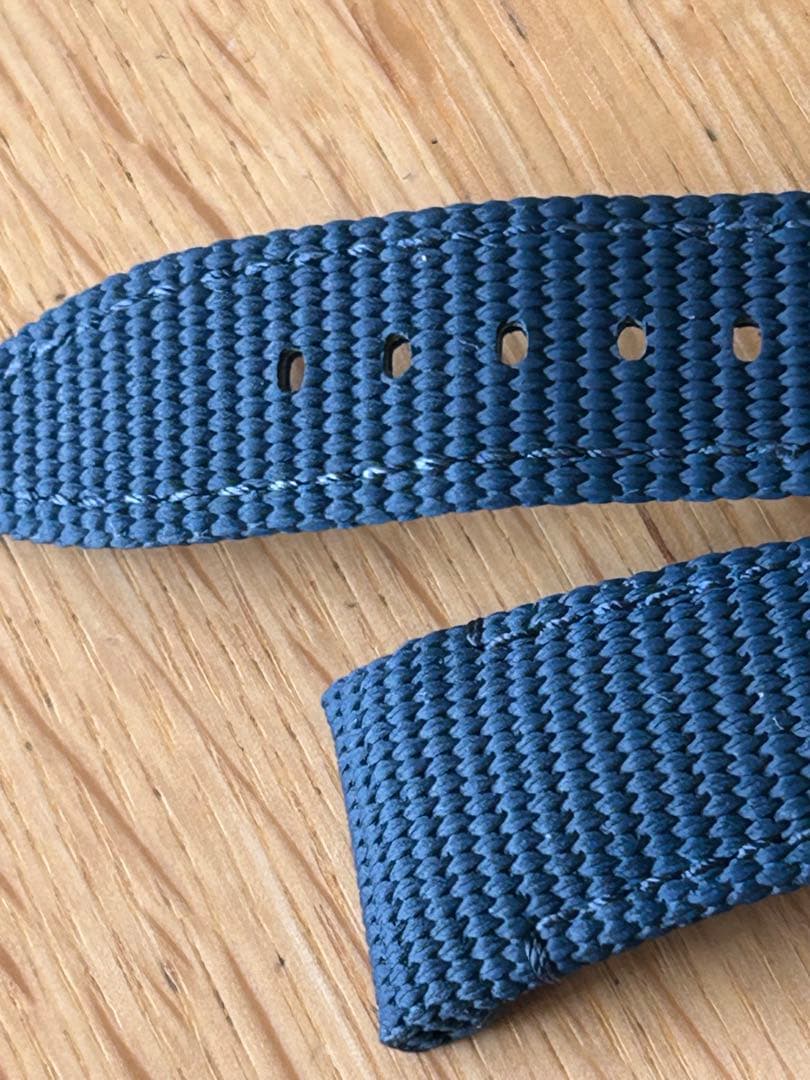 週末限定価格AUDEMARS PIGUE CODE用ネイビーラバーベルト純正