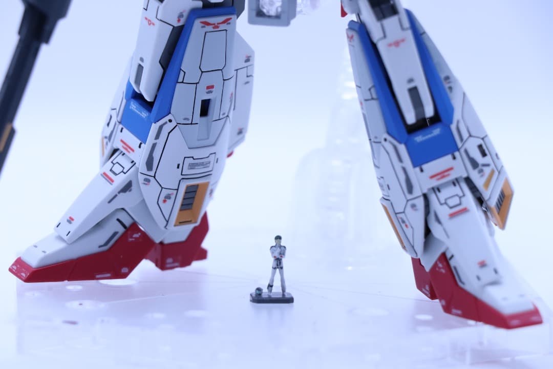 RG 1/144 ゼータガンダム Zガンダム 変形可能【改修 塗装 完成品】