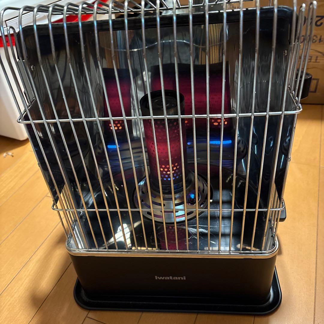 iwatani ガスストーブデカ暖