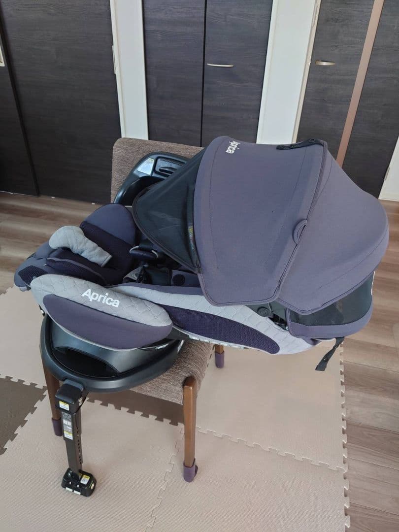 Aprica　フラディアグロウ　ISOFIX　プレミアム