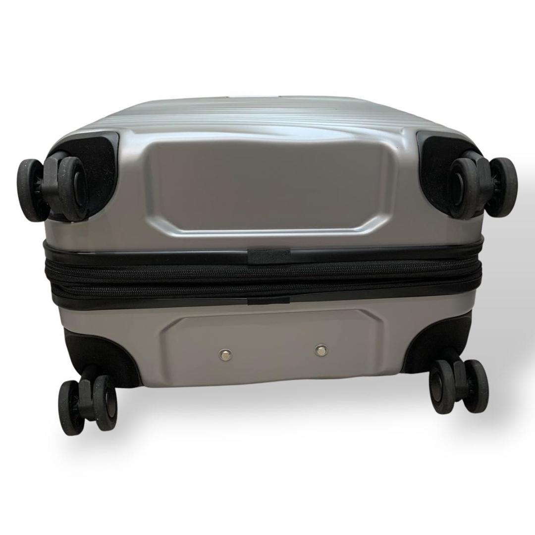 美品 ノースフェイス スーツケース TSAロック 24インチ 約65L シルバー