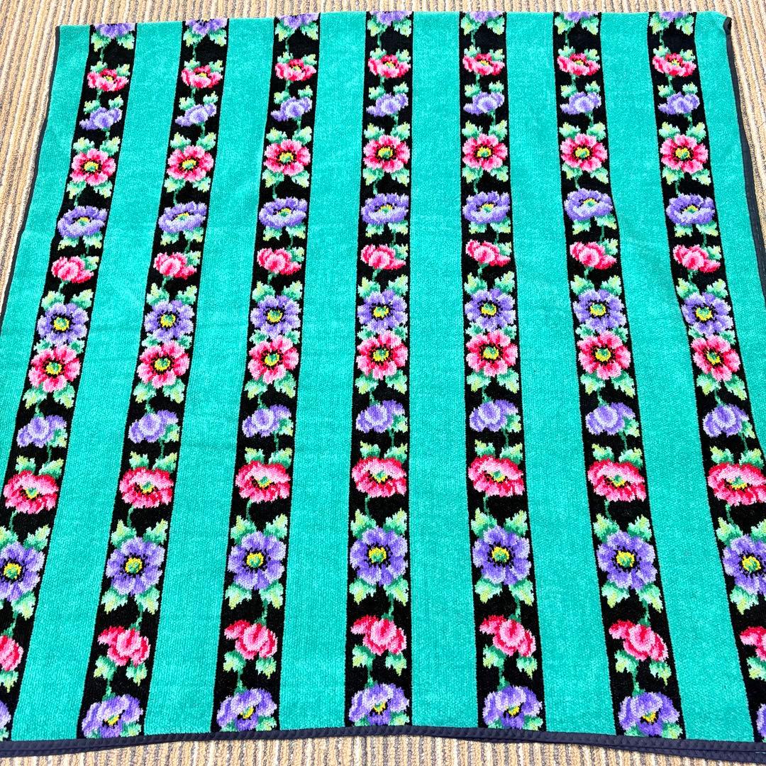 未使用　FEILER フェイラー　花柄 バスタオル　グリーン