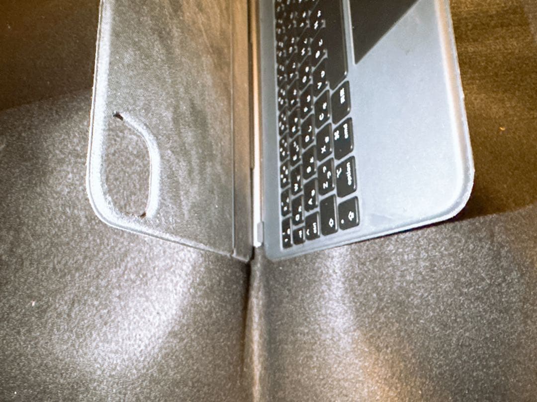 Apple Magic Keyboard 11インチ A2261