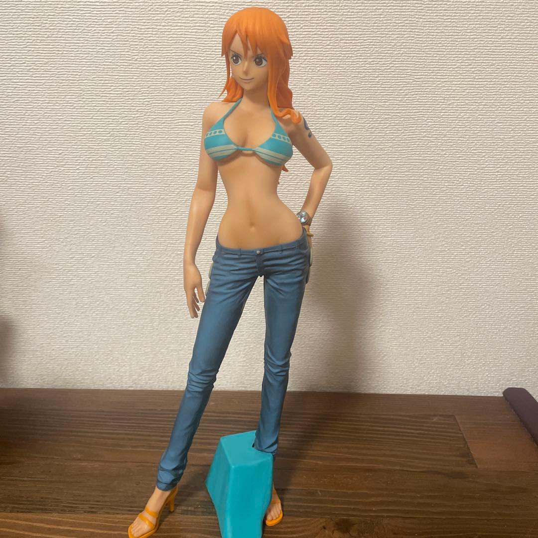 【まとめ売り】ワンピース　ナミ　ロビン　フィギュア