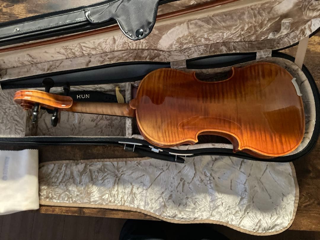 SUZUKI バイオリン NO.300 4/4 ANNO.2002肩当て付き