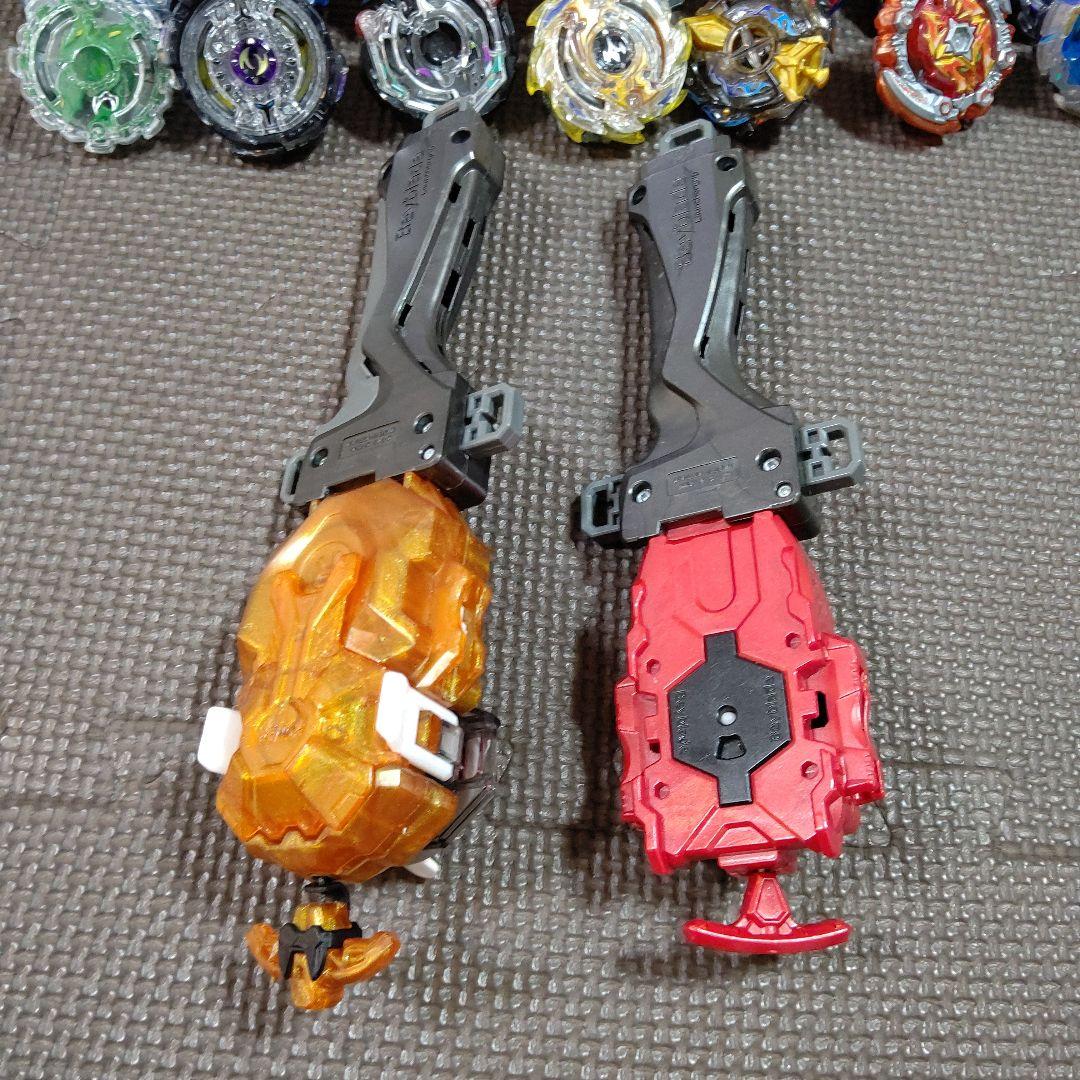 ベイブレードセット 多数とレイヤーランチャー