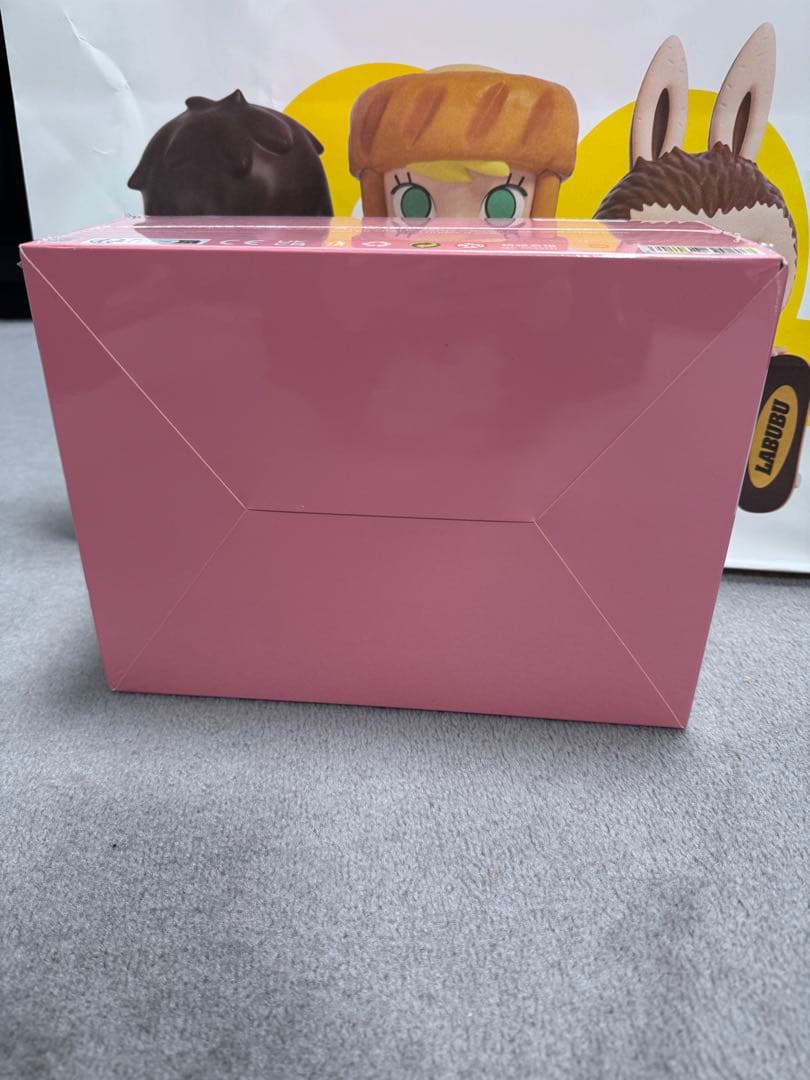 ポップマート LABUBU ザ・モンスター・パティシエシリーズ アソートボックス