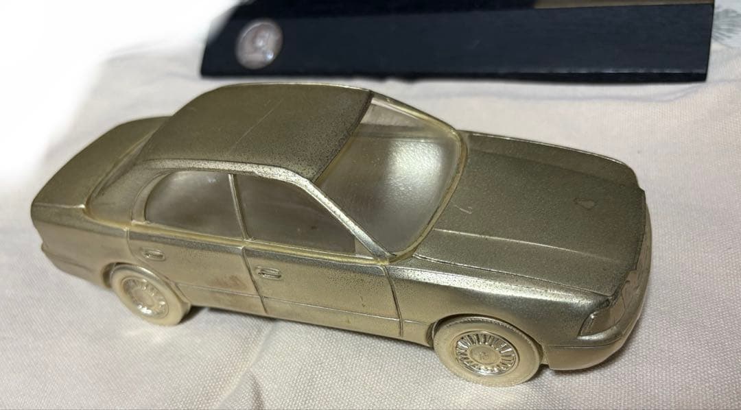 CROWN MAJESTA G TYPE モデルカー ゴールド 非売品