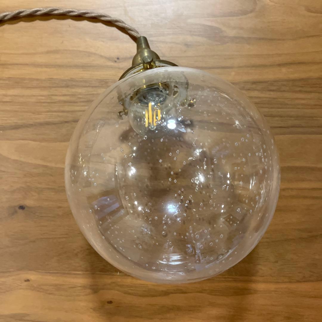 ペンダントライト　アクタス　ガラス