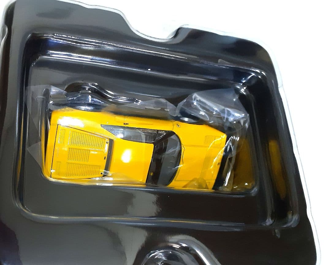 トミカリミテッドヴィンテージ ネオ TLV-NEO フェラーリ GTO