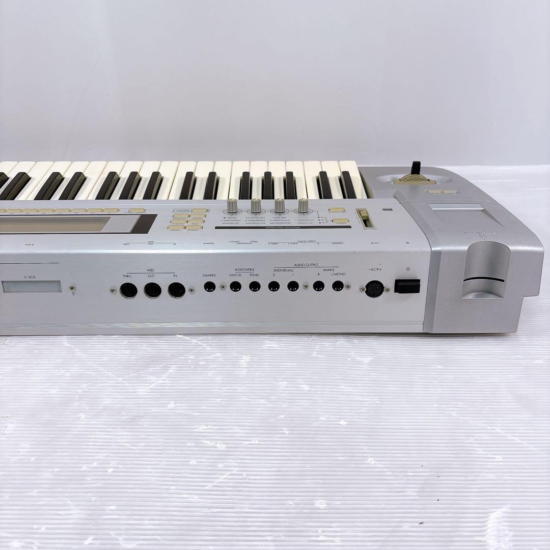 【美品】KORG コルグ TRITON LE61 シンセサイザー