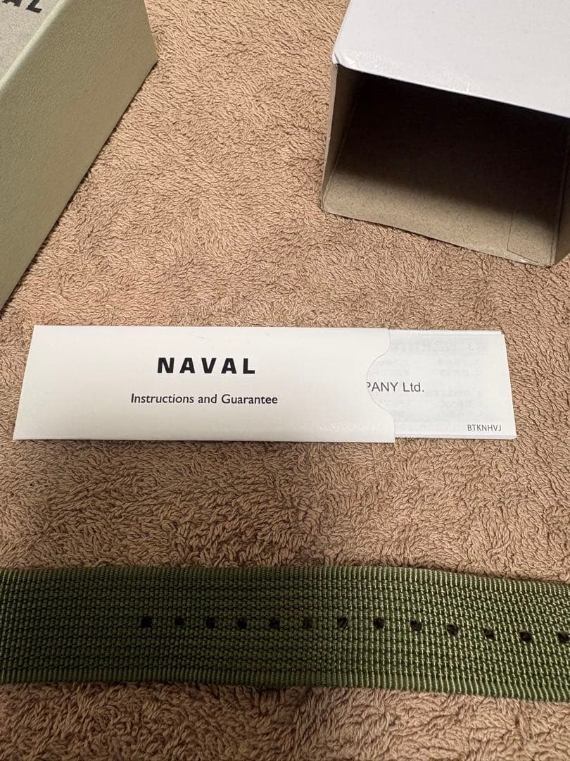 【美品】ナバルウォッチ スウィープセコンド クォーツ 腕時計