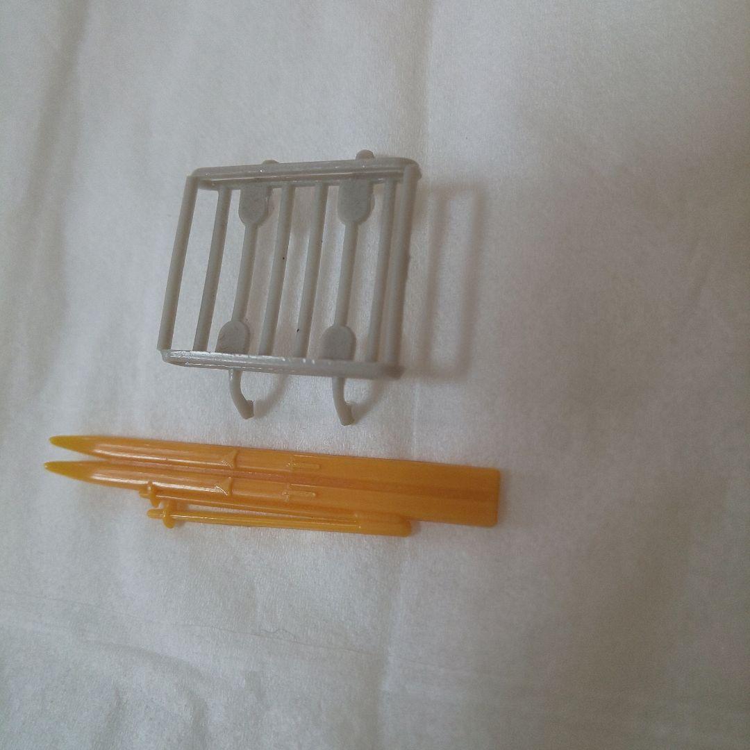 黒箱48ニッサン サニー1200スキーキャリア