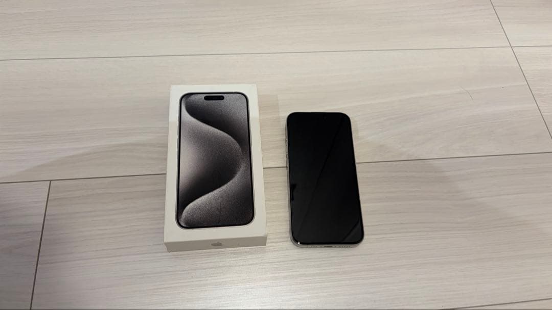 iPhone15Pro 256GB ホワイト SIMフリー