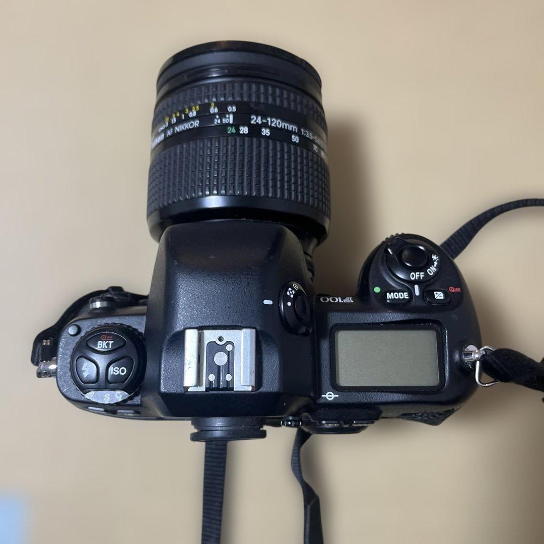 フィルムカメラ Nikon F100