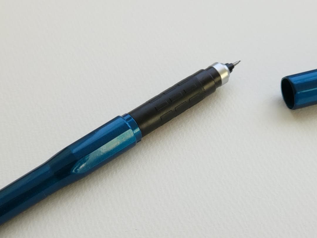 クルトガダイブグランブルー