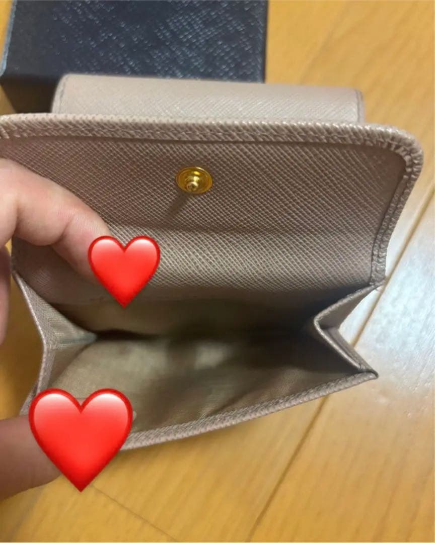 PRADA 三つ折り財布 サフィアーノ✨️ピンクベージュ