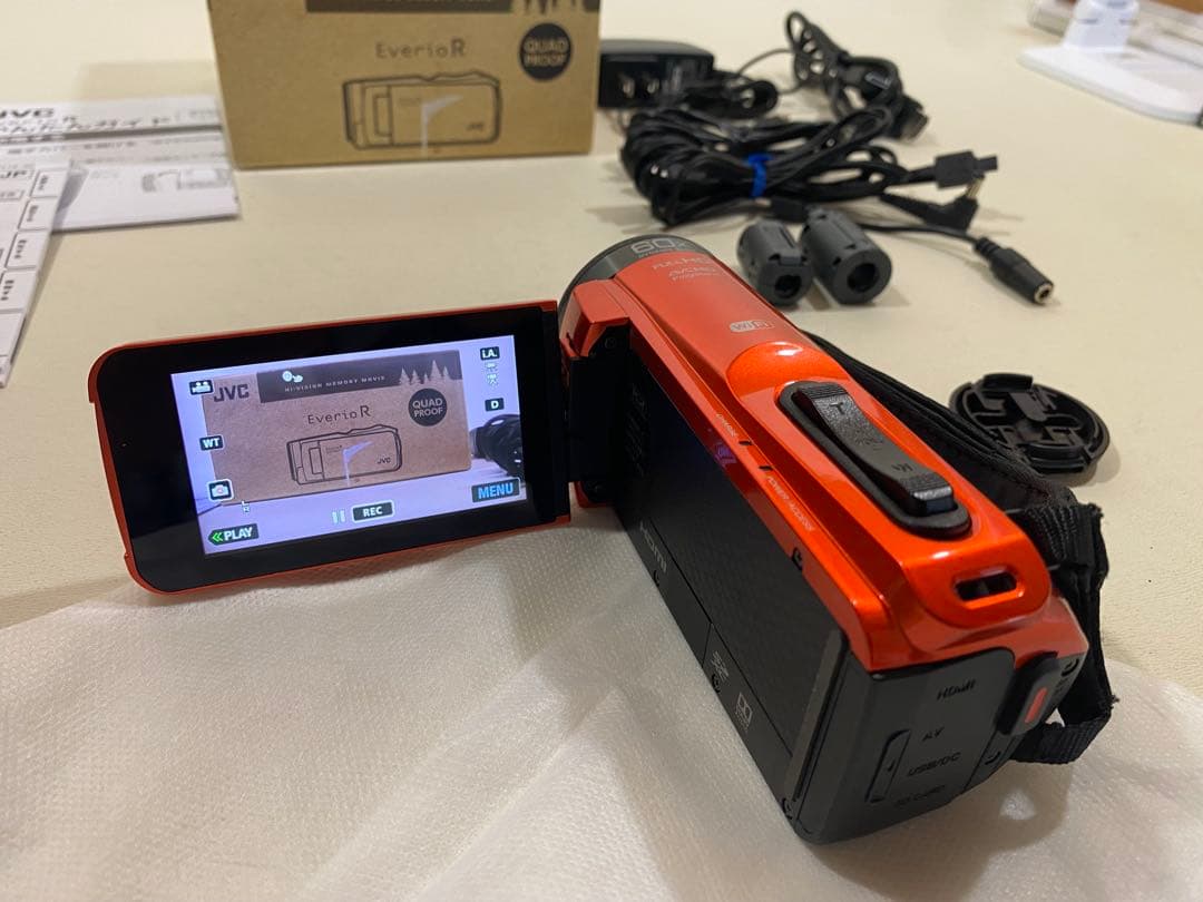 JVC GZ-RX680-D 美品