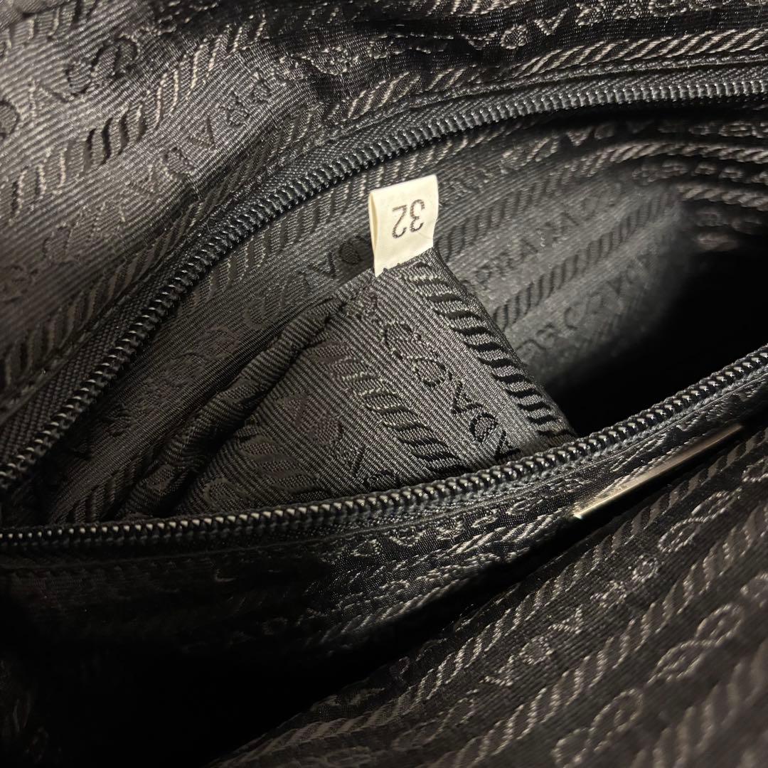 PRADA プラダ　ナイロン ハンドバッグ 三角ロゴ　ブラック　美品