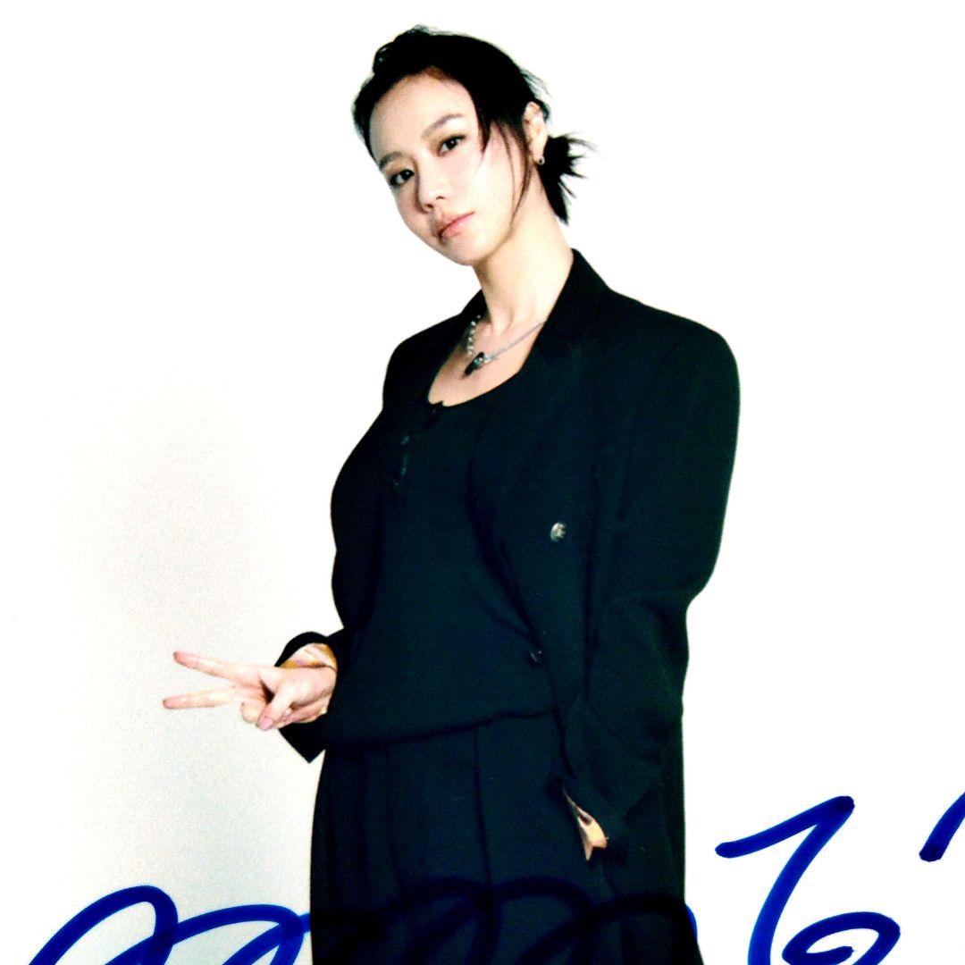 キム・アジュン直筆サイン入り2Lサイズ写真…Kim A Joong