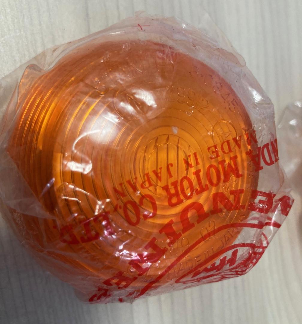 【ホンダ 純正 ・新品：未使用】ウインカーレンズ 4個33402-268-671