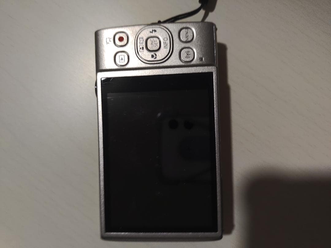 Canon IXY 650 SL キヤノン コンパクトデジタルカメラ シルバー