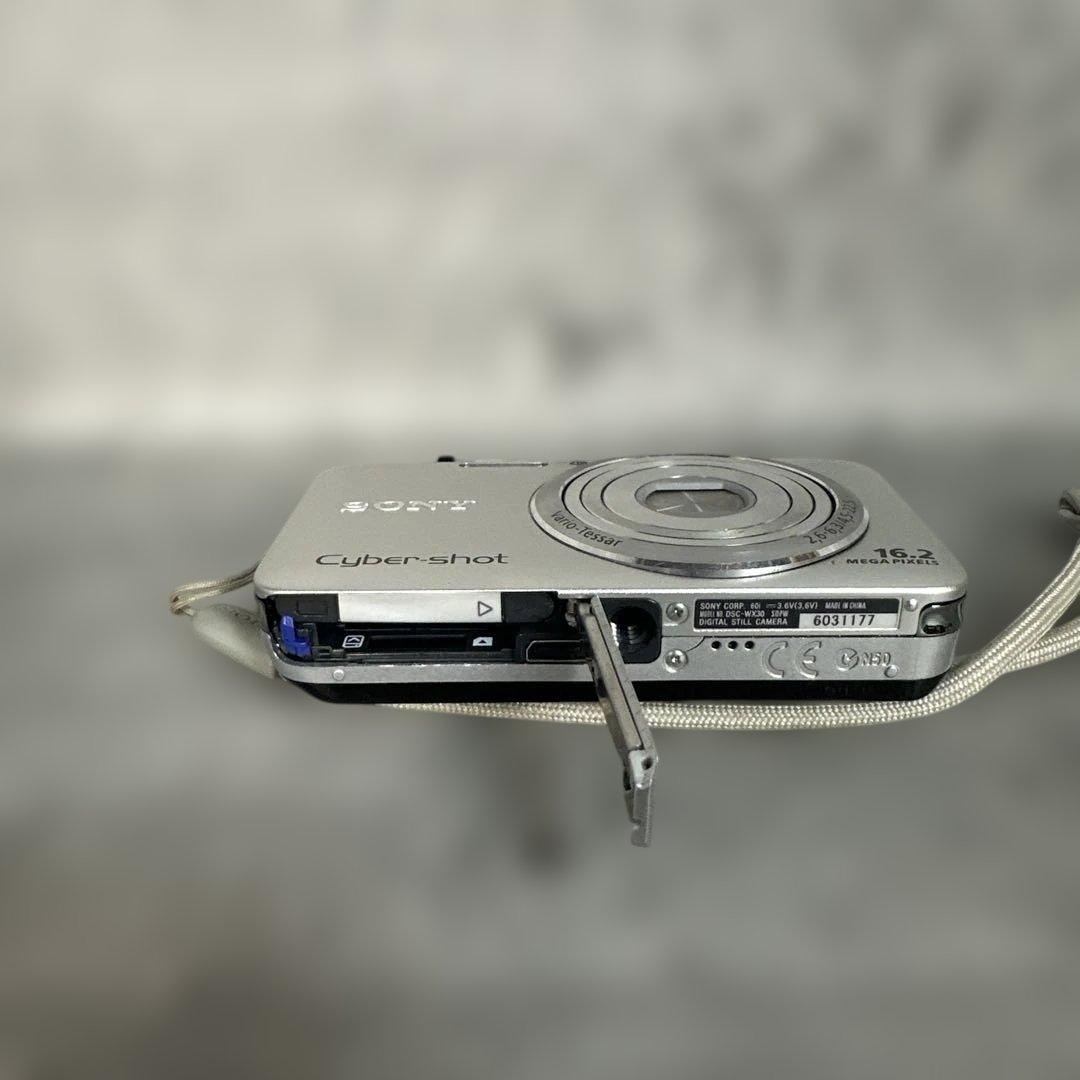 Sony Cyber-shot 16.2メガピクセル コンパクトデジタルカメラ