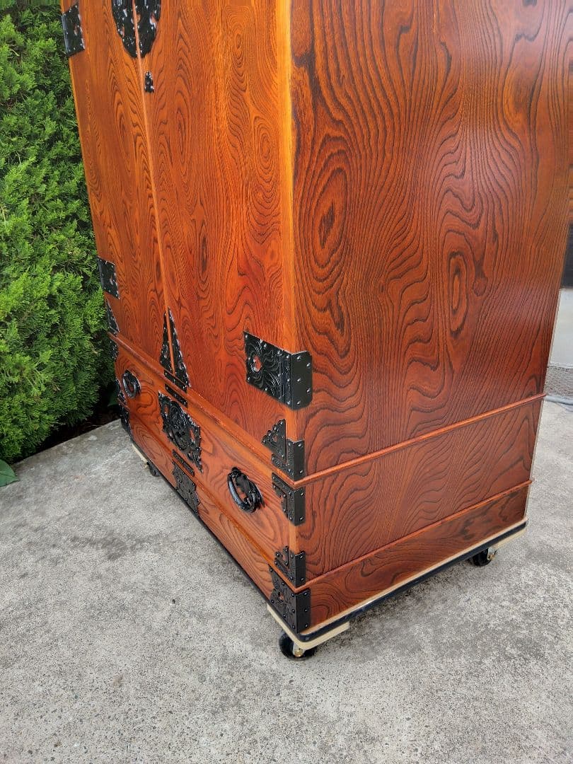 岩谷堂箪笥　洋服箪笥